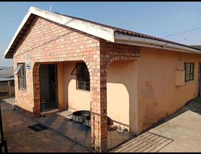 4 BEDROOM FREESTANDING FOR SALE IN NORTHDALE